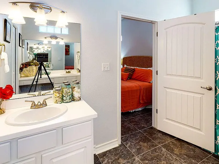Master En-suite