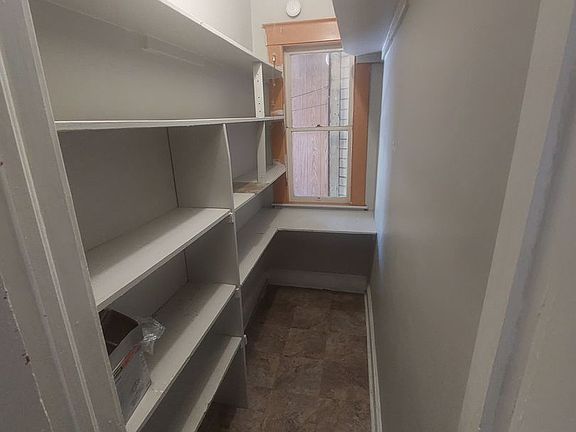 5th image of 335 High St APT 2N
