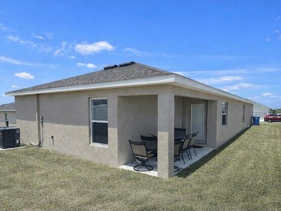 2nd image of 1540 FLEUR DRIVE