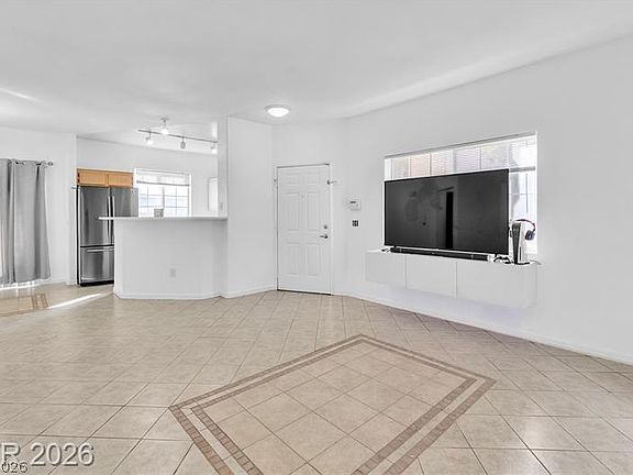 4th image of 1881 W Alexander Rd Unit 1078