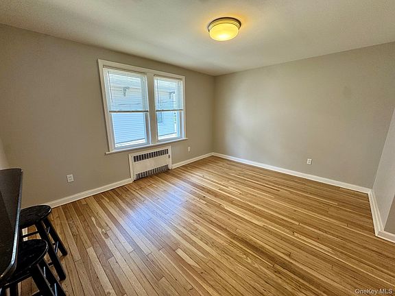 5th image of 507 Laurelton Blvd Floor 2