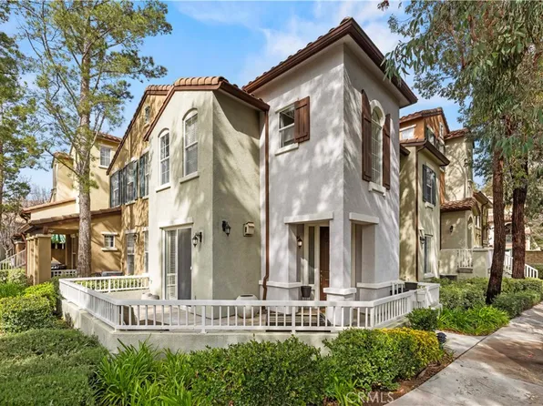 23402 Abbey Glen Pl, Valencia, CA 91354