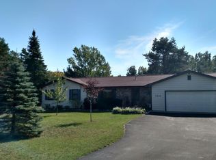 2433 Polish Line Rd, Cheboygan, MI 49721