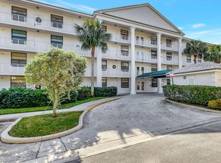 3516 Whitehall Drive #101, West Palm Beach, FL 33401
