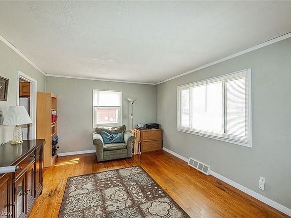 4th image of 461 Westpark Blvd