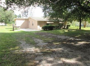 3704 Effie Pl, Plant City, FL 33567
