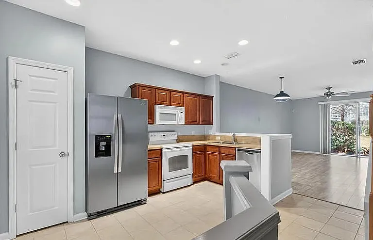 3475 Nightscape Cir #3475 — Photo 5