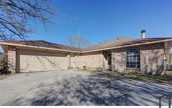 3rd image of 14246 Bella Dr