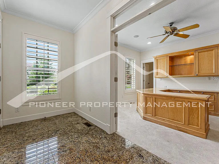 9151 E 29th Ave — Photo 3