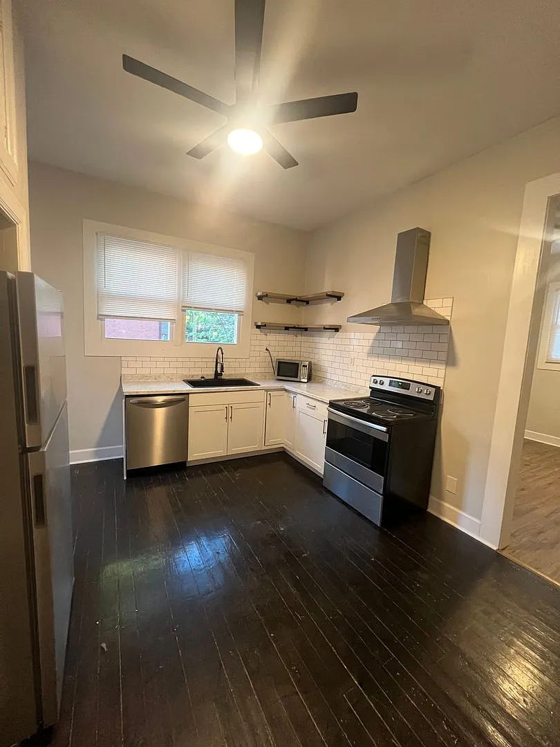 All Utilities Included! Beautiful 1 bed 1 Bath in Prime Location. — Photo 1