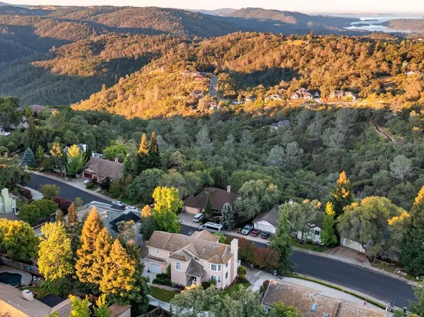 4090 Eagles Nest, Auburn, CA 95603