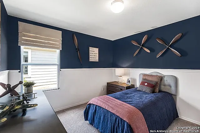 4 bed, 2450 sqft, $2,780 — Photo 1