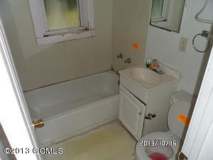 1st image of 610 Cedar St
