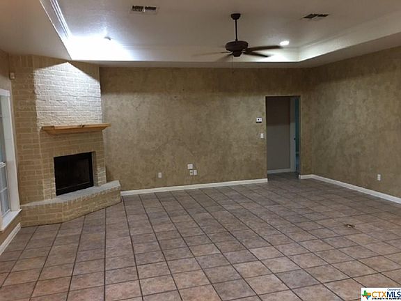 5th image of 155 Pinnacle Pkwy