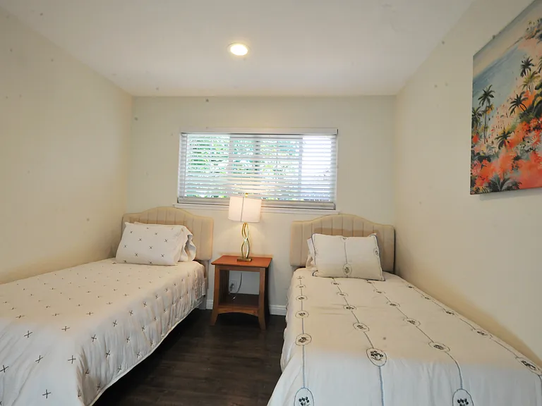 16772 Scotsdale Cir — Photo 2