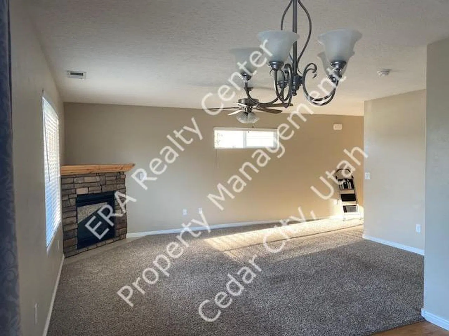 **Move-In Discount 3 Bed - 2.5 Bath Twin Home -Gemini Meadows — Photo 2