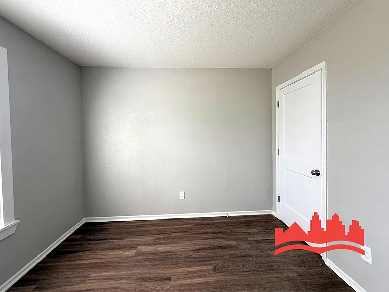 2538 Lisa Ave — Photo 10