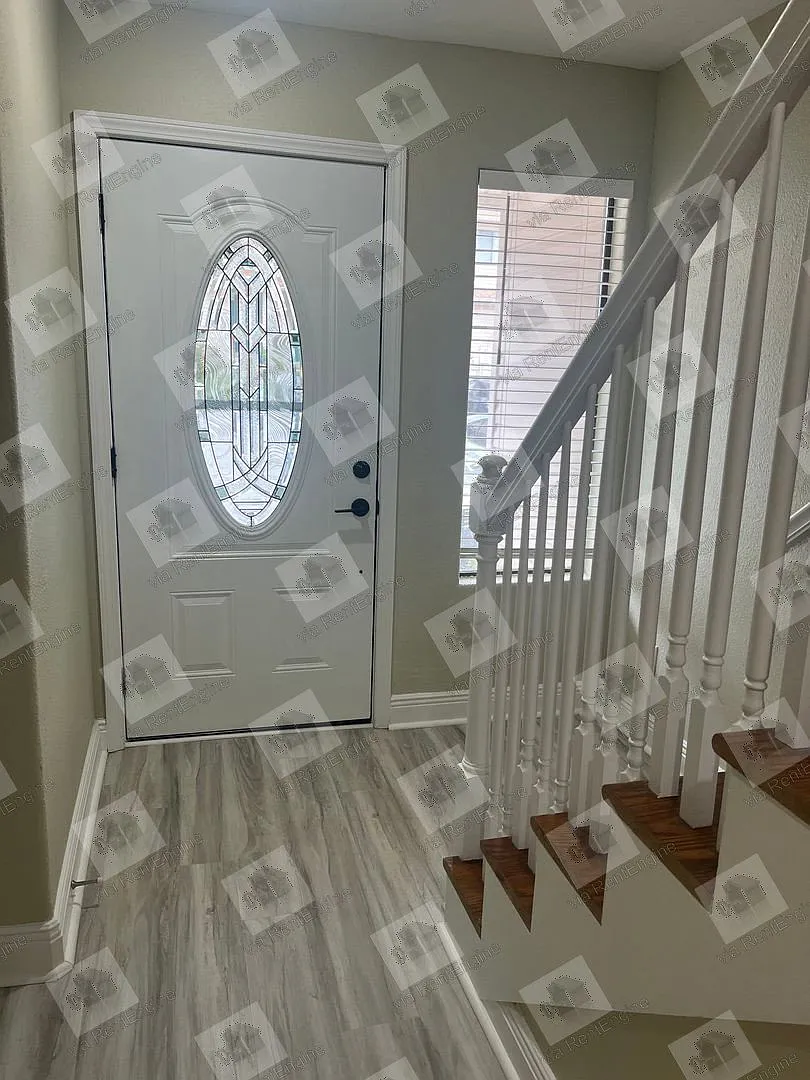 2 bed, 1.5 bath, 1260 sqft, $1,550 — Photo 3
