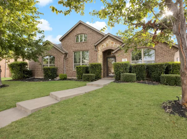 716 Saddlebrook Dr, Desoto, TX 75115