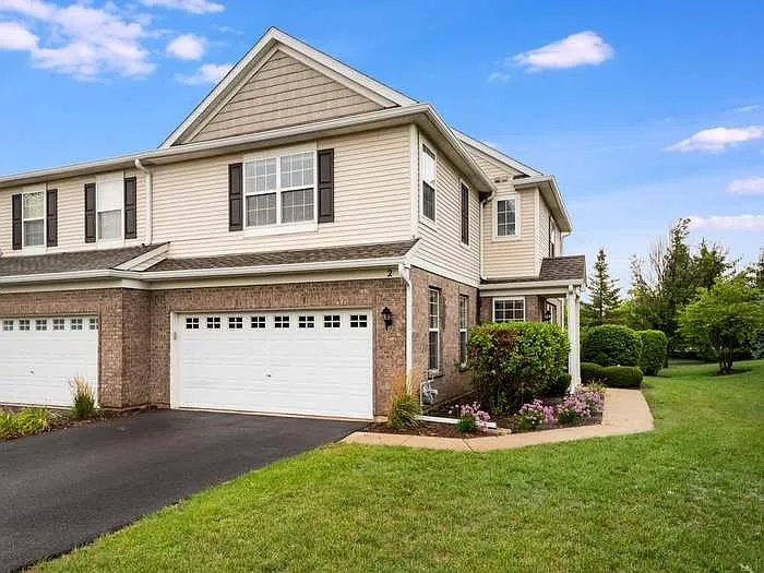 2 Christie Ct — Photo 3