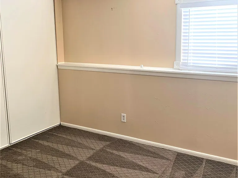 11998 E Cornell Cir — Photo 9