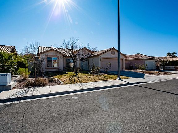 3rd image of 1109 Hutch Ct