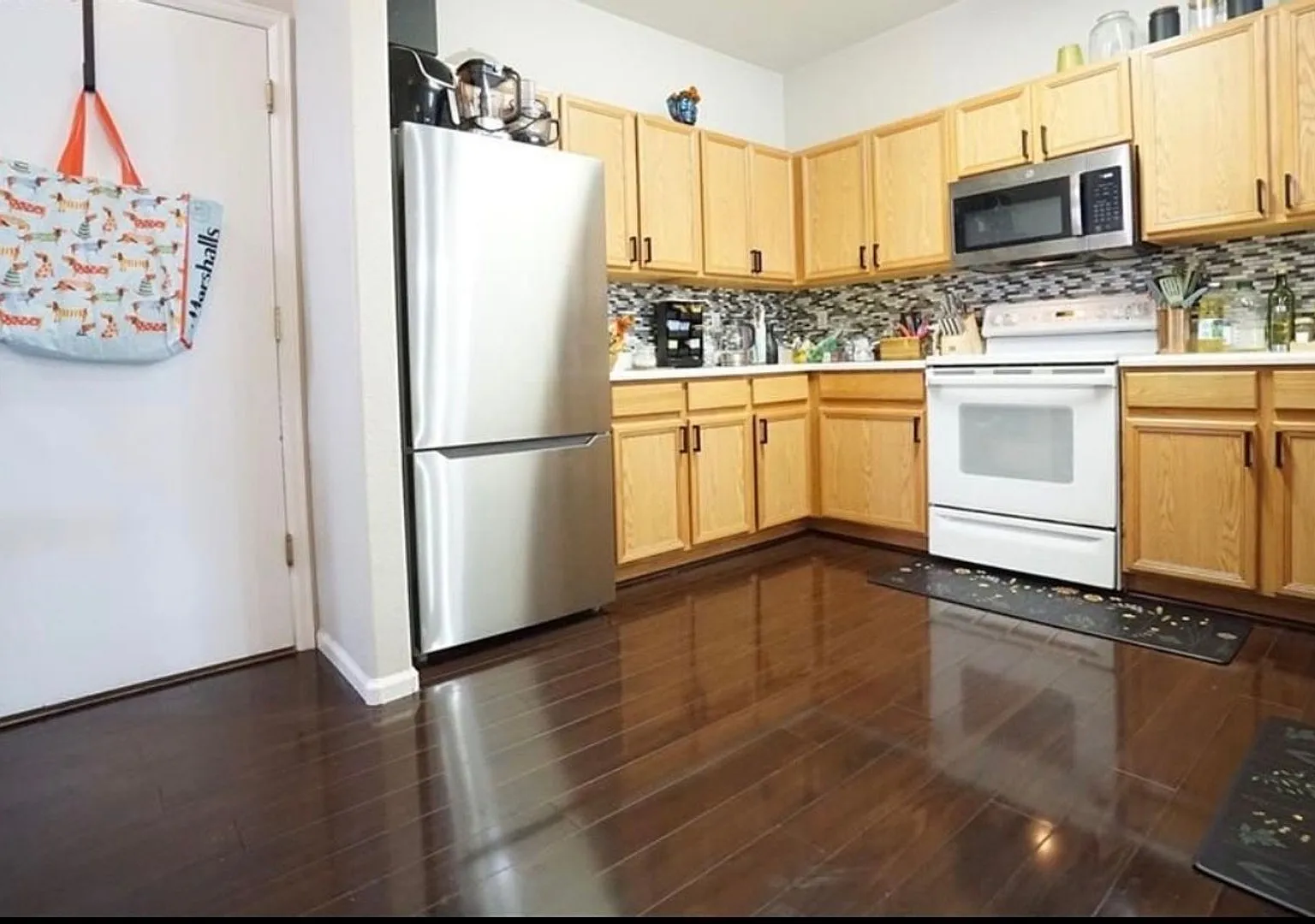 Charming 3BR Townhome in Colorado Springs — Photo 1