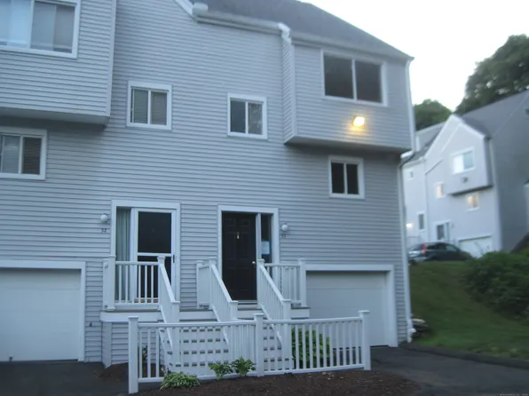 53 Country Place #53, Shelton, CT 06484