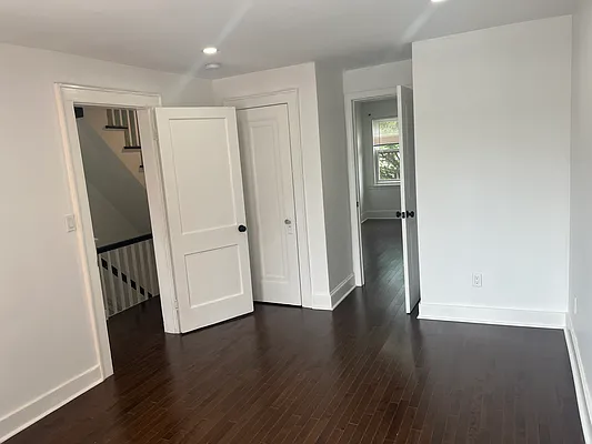 Rented by Daniel Gale Sotheby's International Realty | media 9