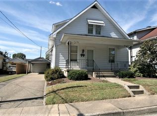 1453 Dewey St, Jasper, IN 47546