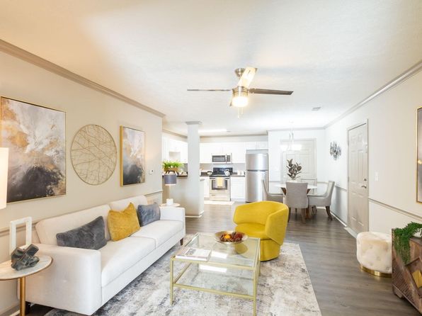 502 Brookhaven Cir #502