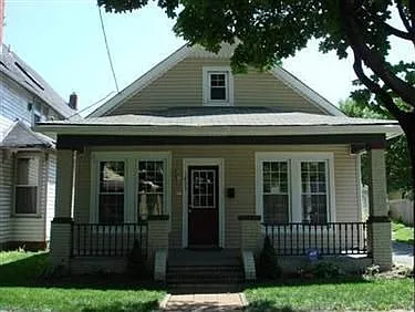 1835 W 45th St photo 1
