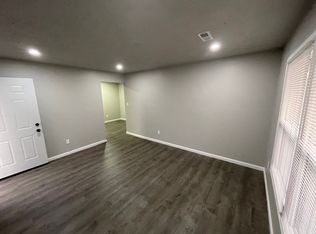 3226 Cardinal Dr APT C, Lawrence, KS 66049