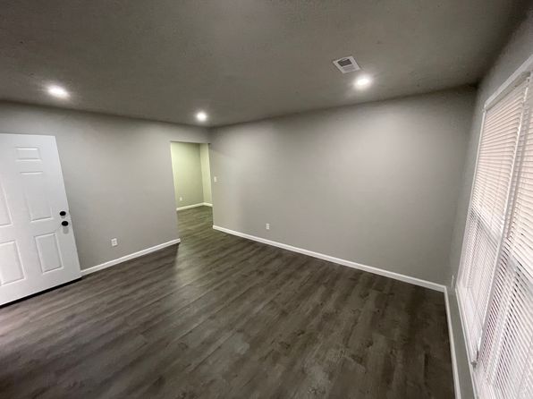 3226 Cardinal Dr APT C