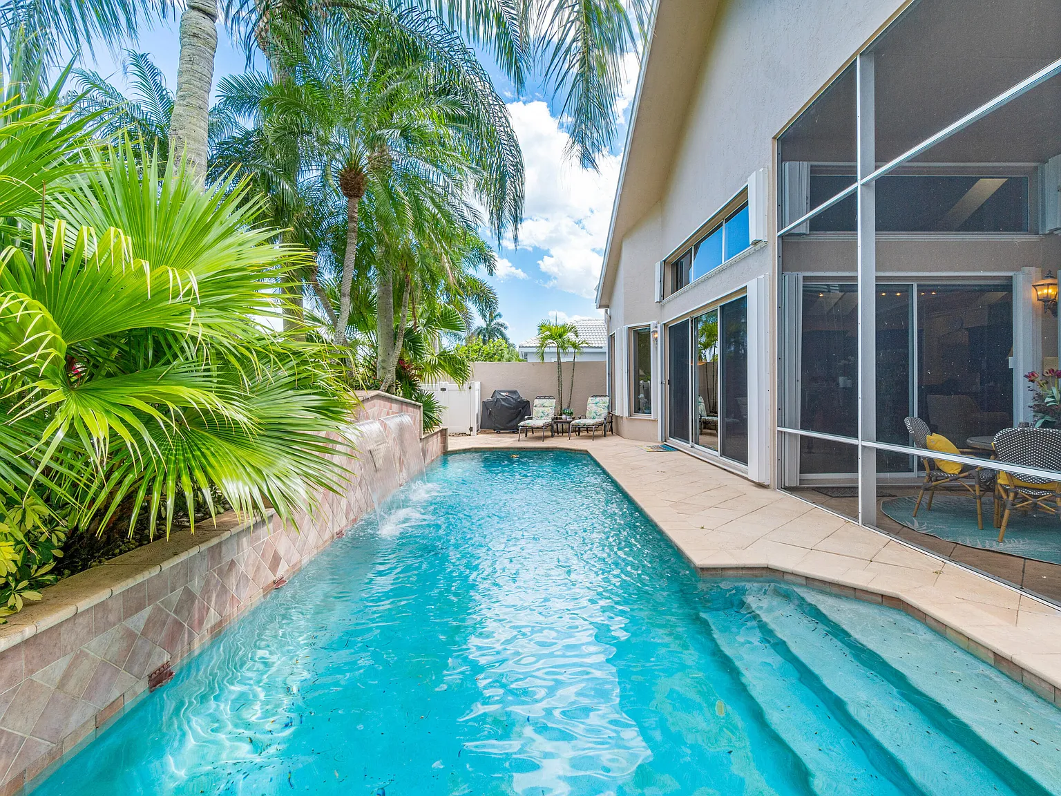 3 bed, 3.5 bath, 2715 sqft, $8,000 — Photo 4