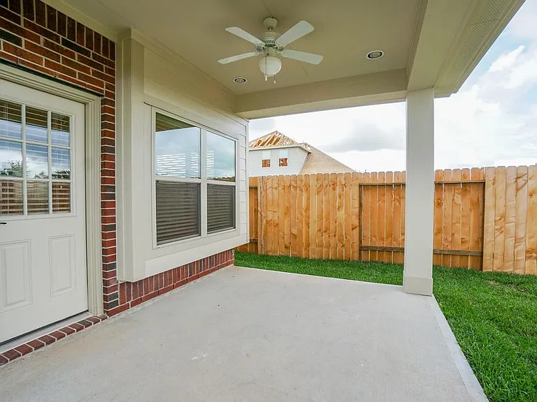 2206 Argos Dr — Photo 30