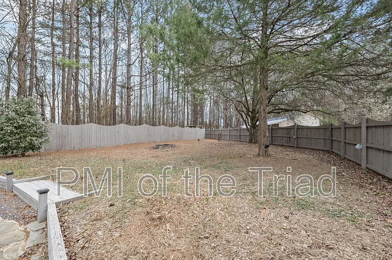 2766 Briaroak Dr — Photo 24