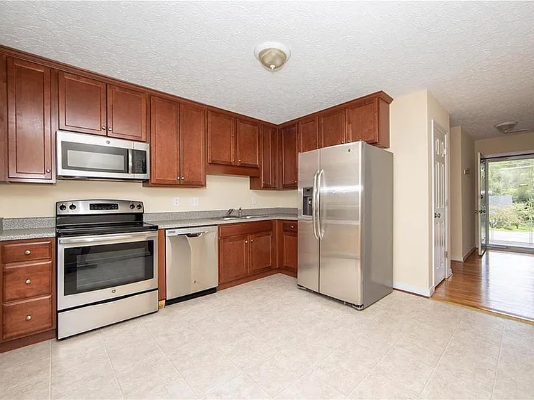 5205 Parkerstown Rd — Photo 7