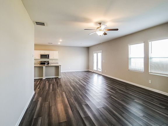 5th image of 3944 Kendrick Cir