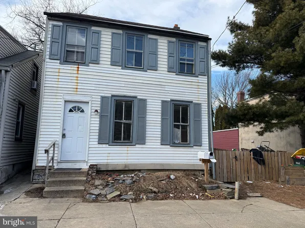 751 High St, Lancaster, PA 17603