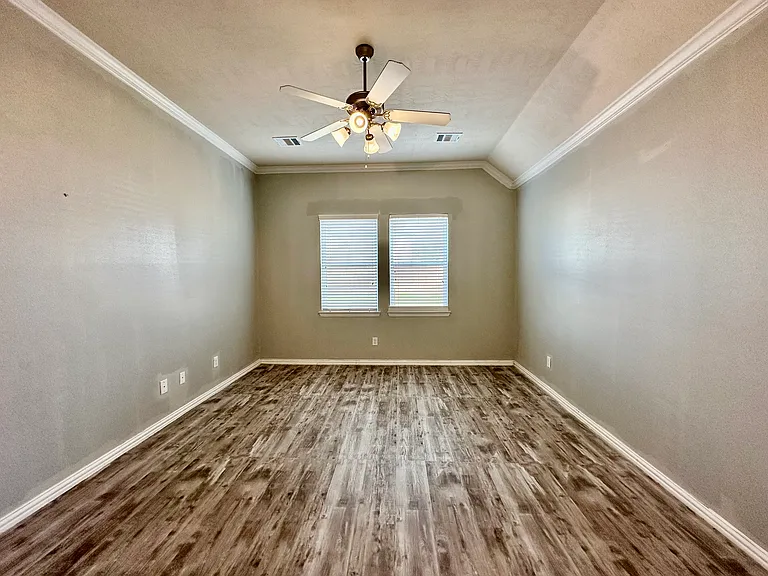 10450 Falling Rapids Ct — Photo 10