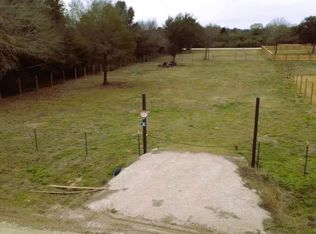 516 Oleander St, Prairie View, TX 77484