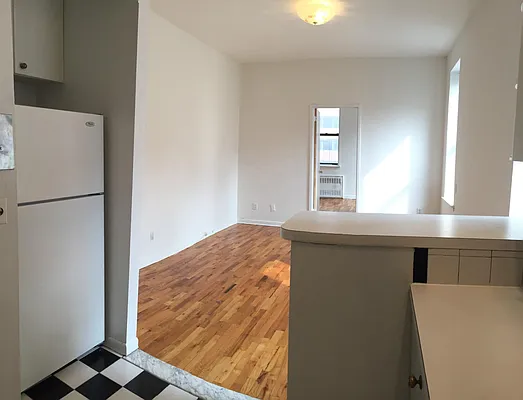 Rented by Keller Williams NYC | media 26
