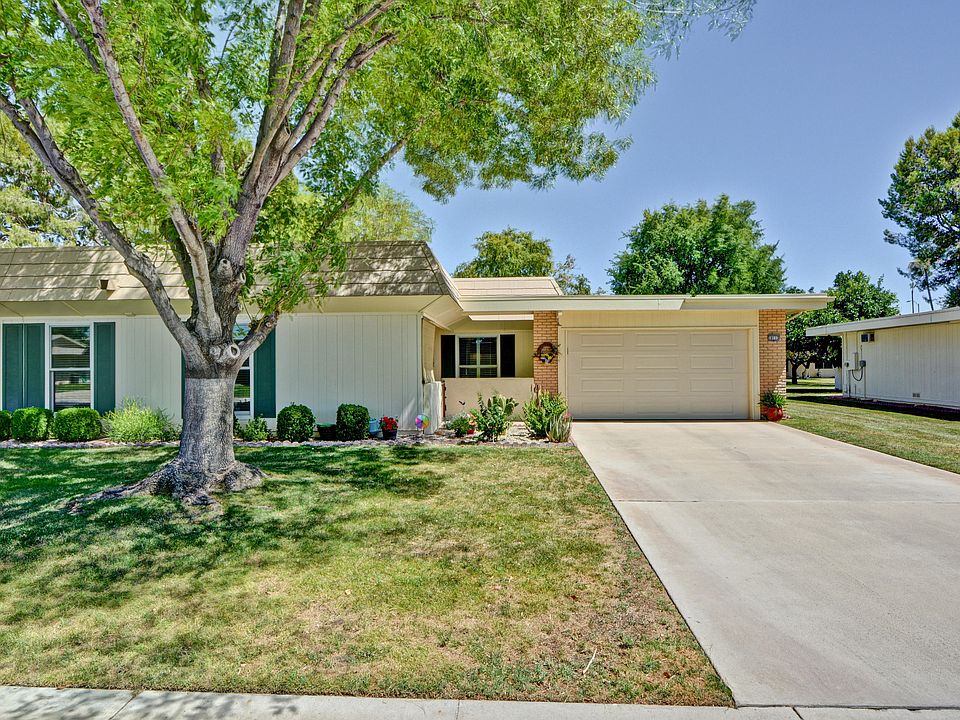 1st image of 10113 W Highwood Ln