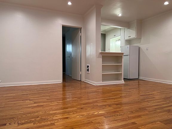 4th image of 1207 Horn Ave APT 2