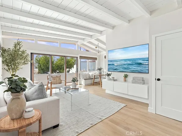 632 Loma Dr, Hermosa Beach, CA 90254