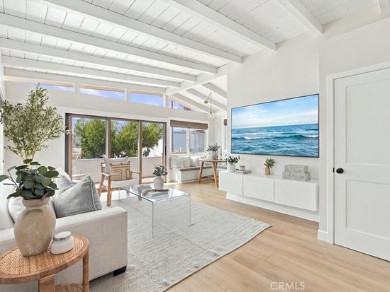 632 Loma Dr, Hermosa Beach, CA 90254