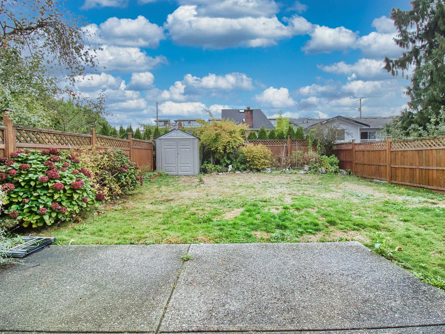 4 bed, 2081 sqft, $3,500 — Photo 2