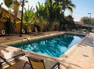 2665 SW 37th Ave APT 802, Miami, FL 33133
