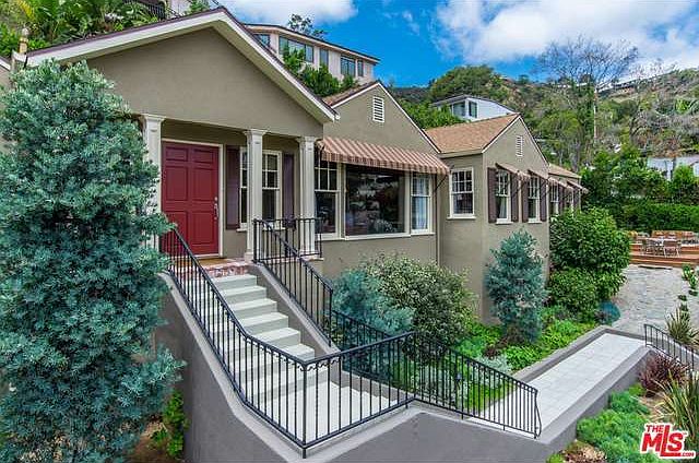 1st image of 1629 N Crescent Heights Blvd